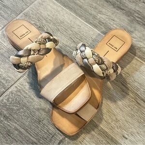 DOLCE VITA Persey Braided Slide
Sandals size 9